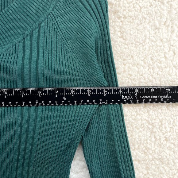 Y2K 2000s It's Our Time Hunter Forest Green Rib Knit V-Neck Wide Shoulder Top L - Picture 4 of 7